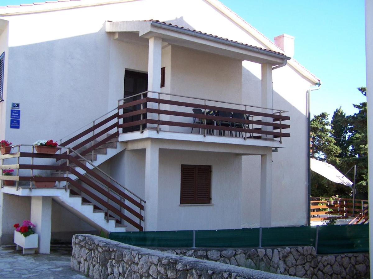 Apartments Sestan Novalja Exterior foto
